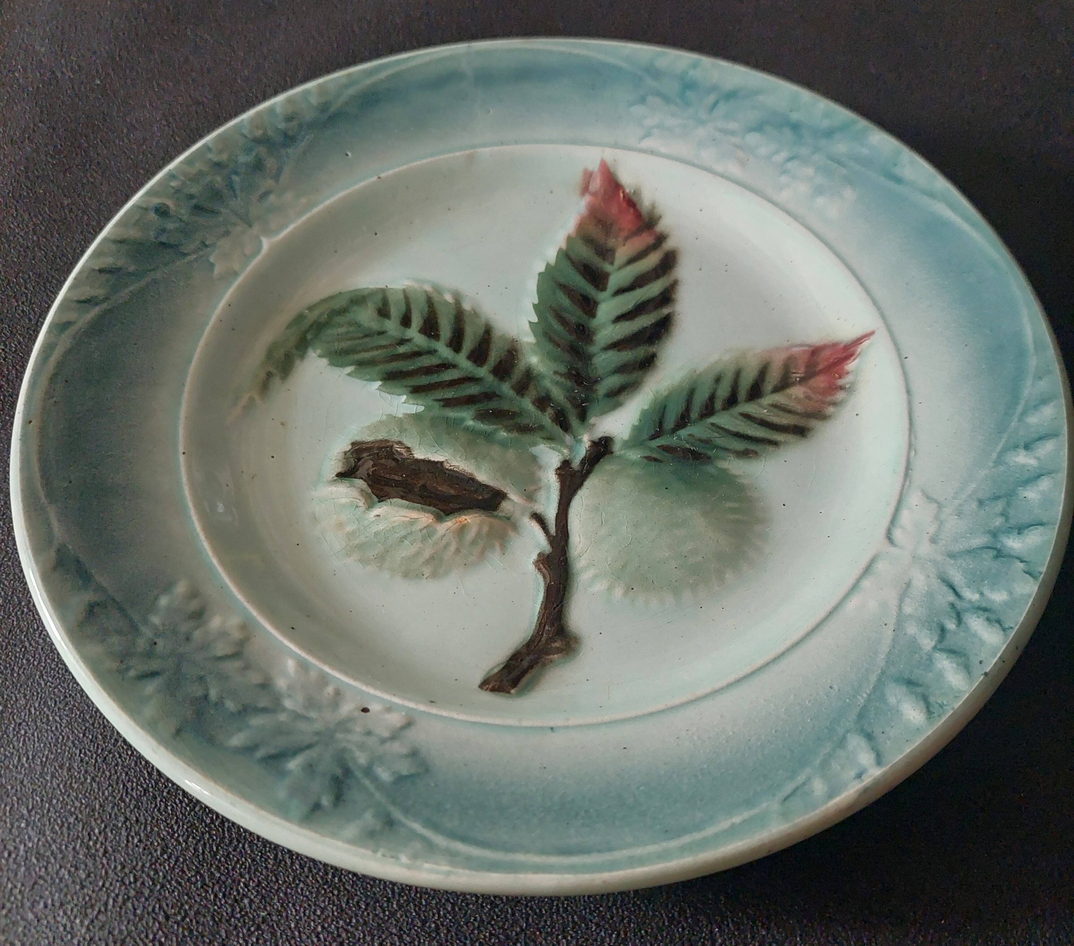 20th century chestnut slip plate