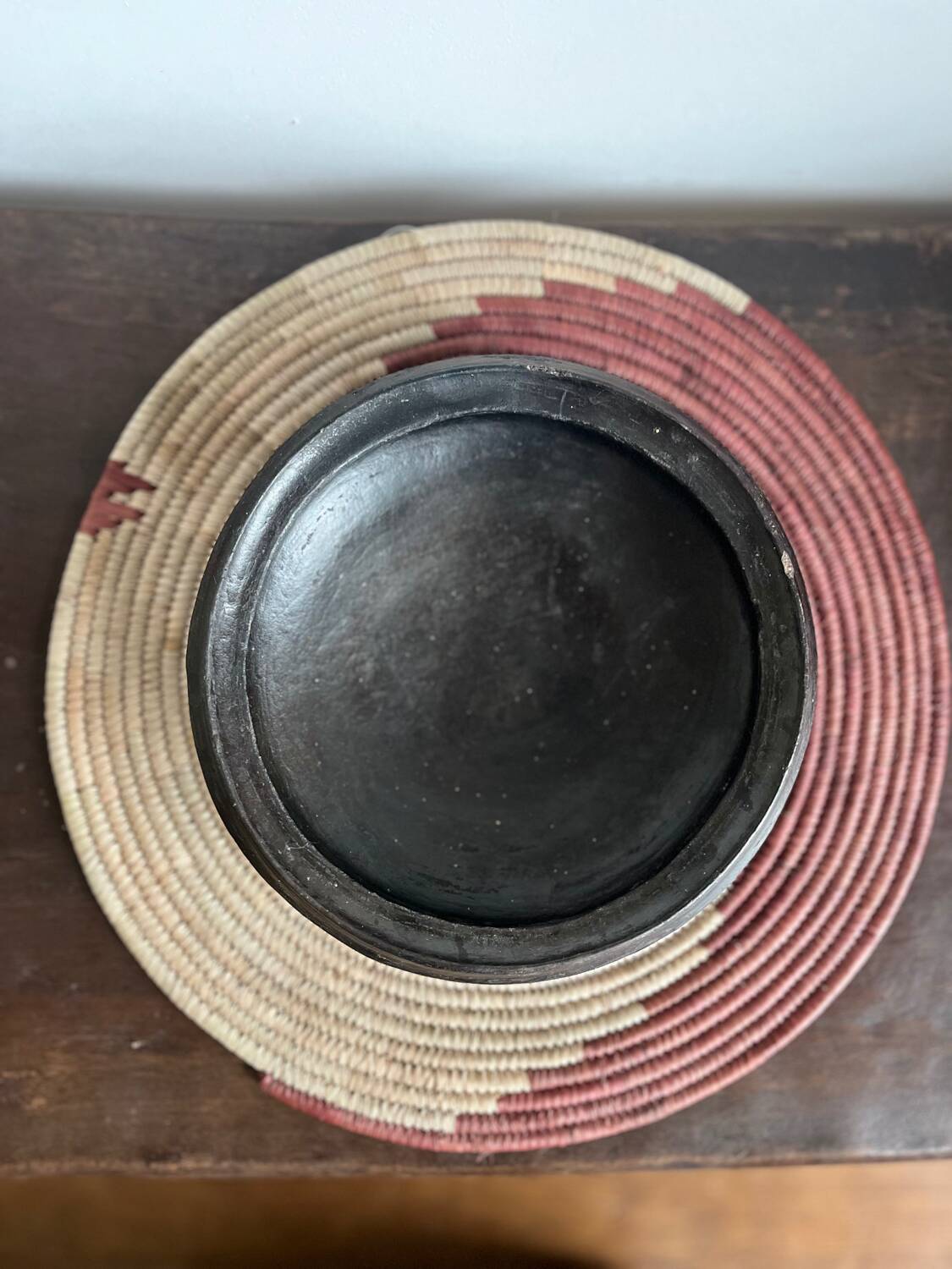 Plat-Bol Abron M noir en terre cuite Bol brut  Bol africain - Côte d’Ivoire