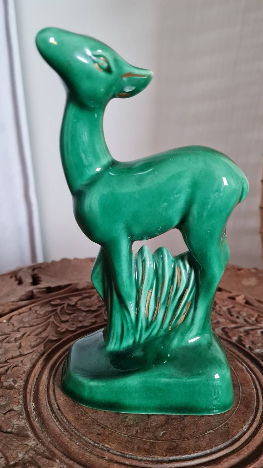 Biche Art Deco