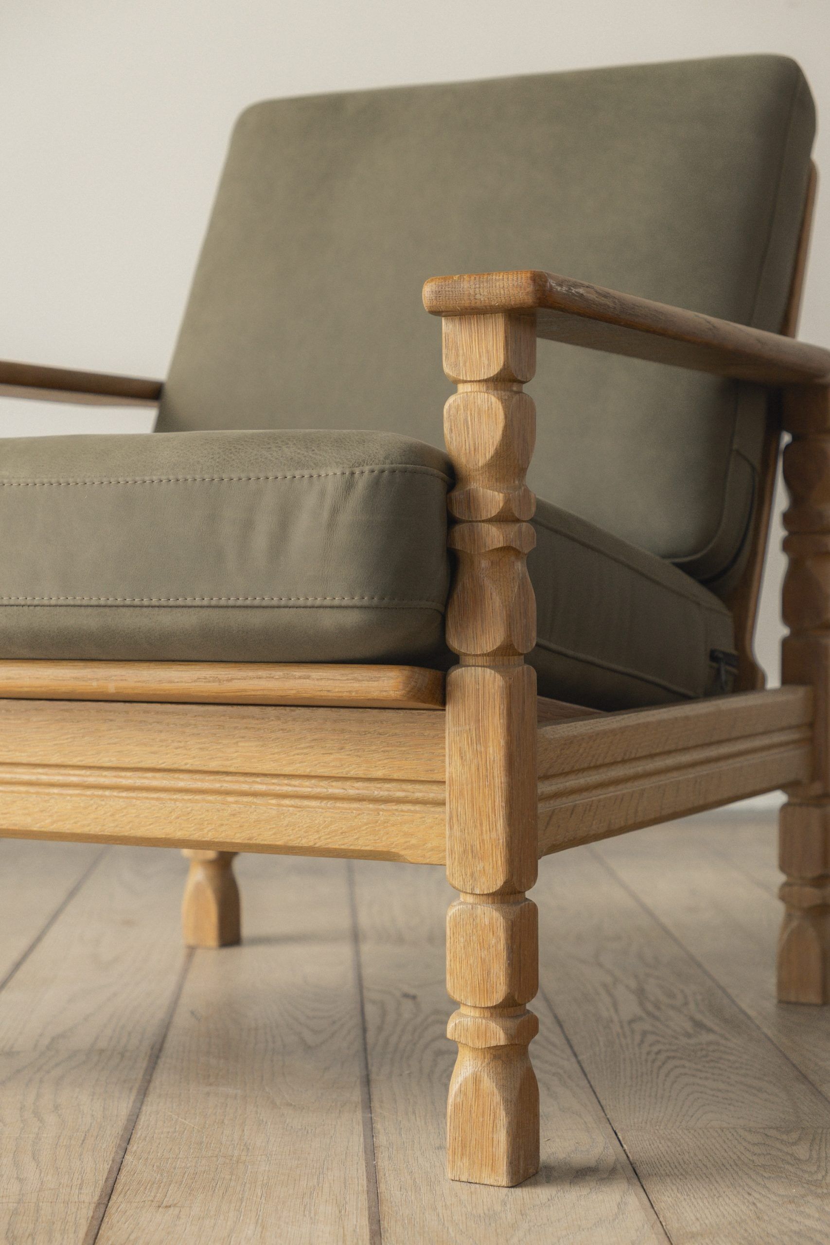 Henning Kjærnulf, lounge chair