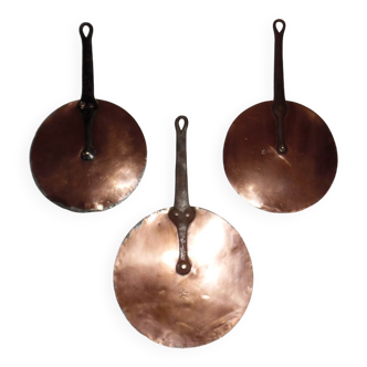 Set of 3 copper lids late nineteenth early twentieth century