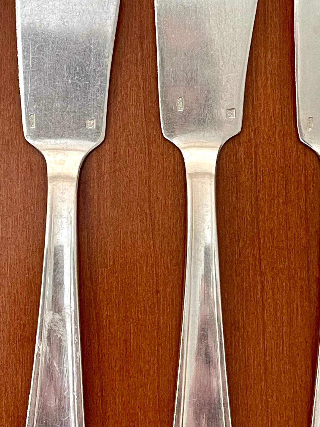 Ravinet d'enfert fish service, 12 place settings with serving cutlery