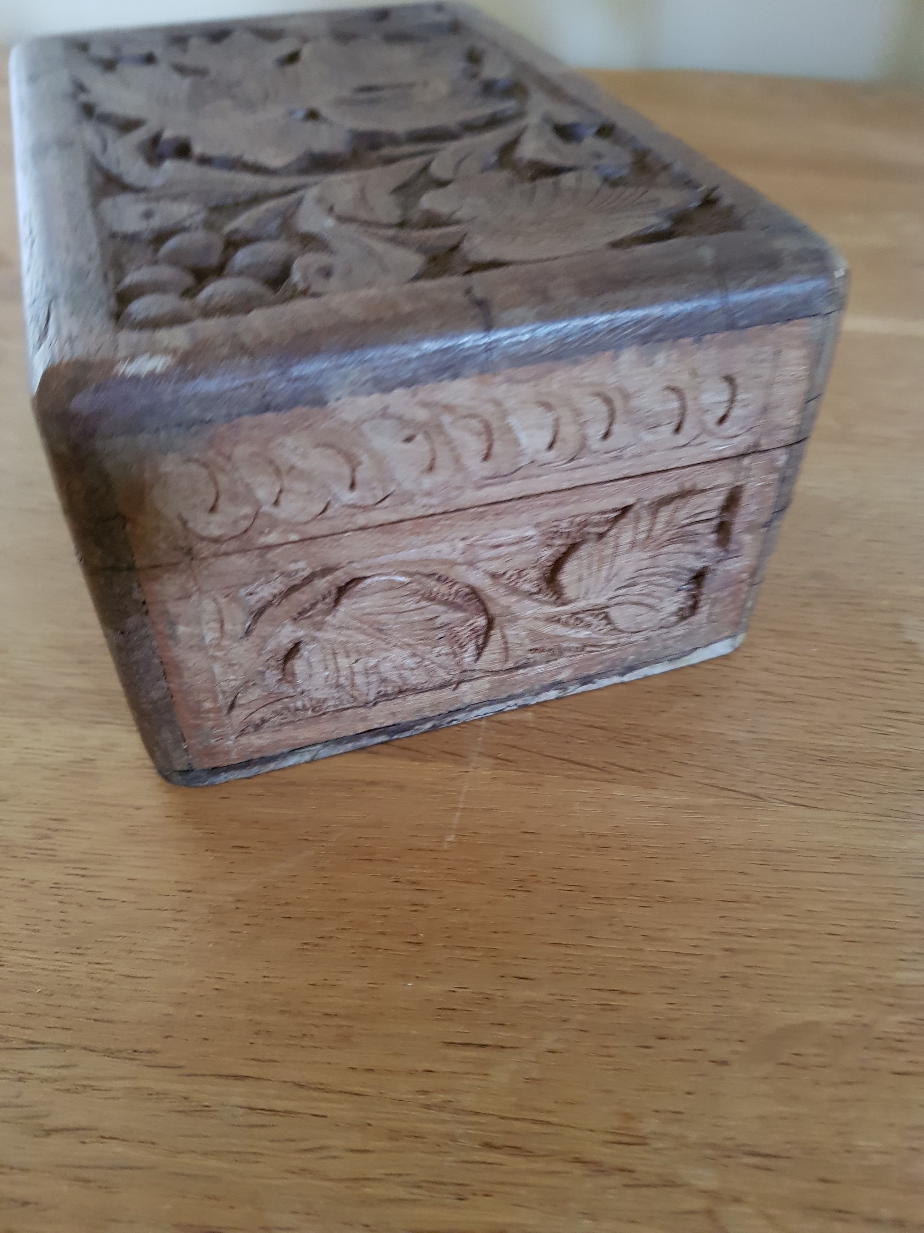 Black Forest style vintage carved wooden box Jewelry box 11