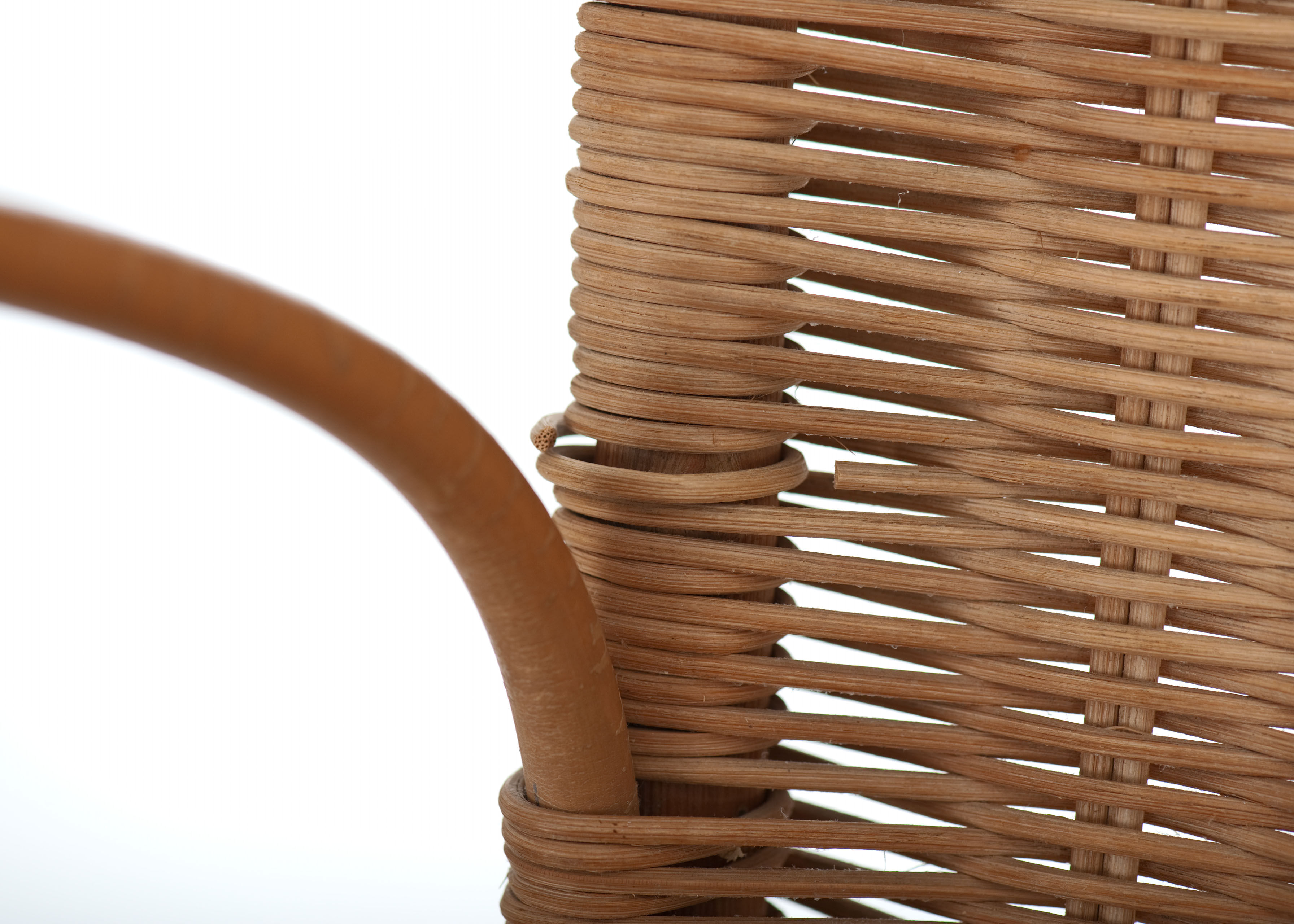 Pair of rattan armchairs year 50/60