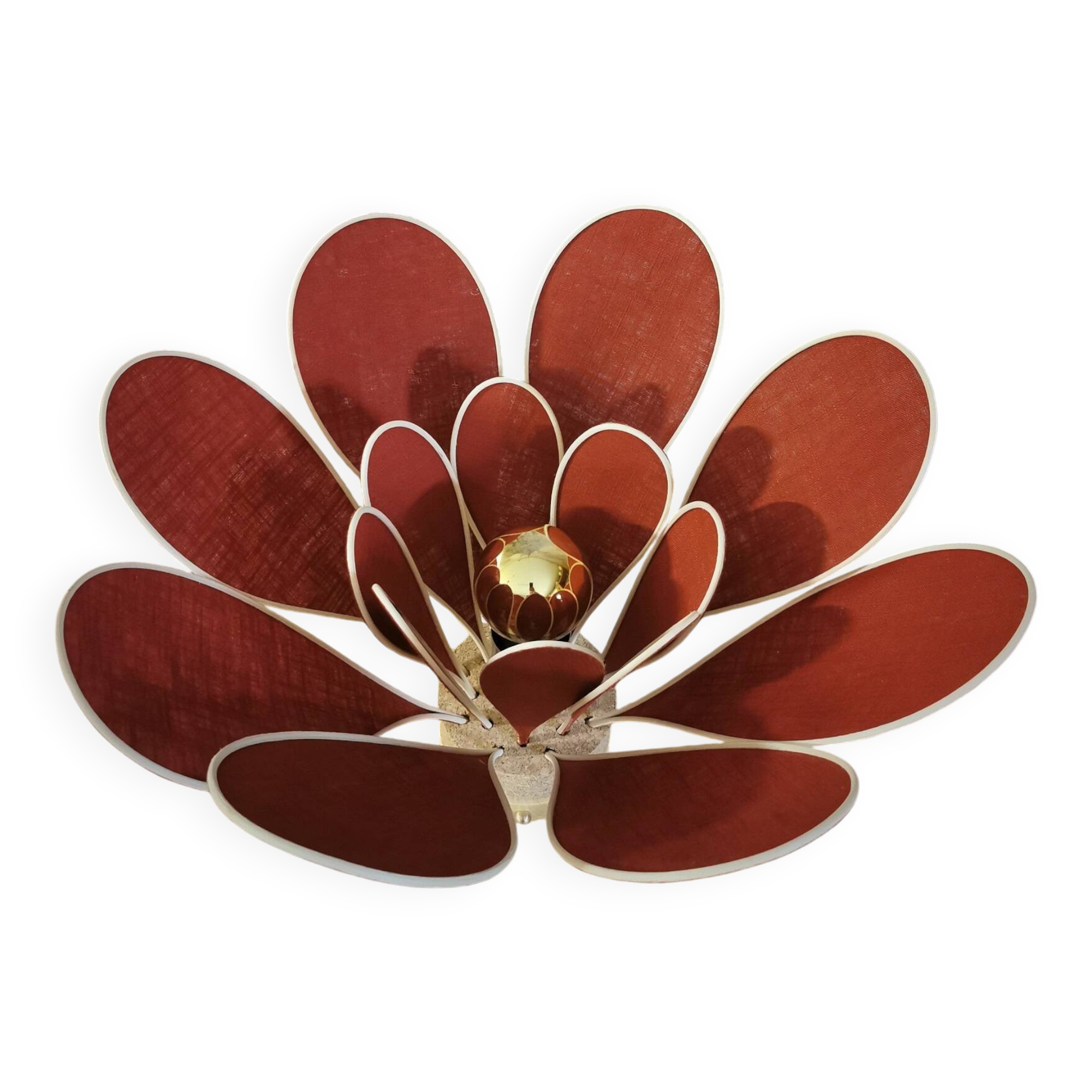 Flower table lamp made of rattan and terracotta linen petals