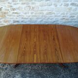 Scandinavian table