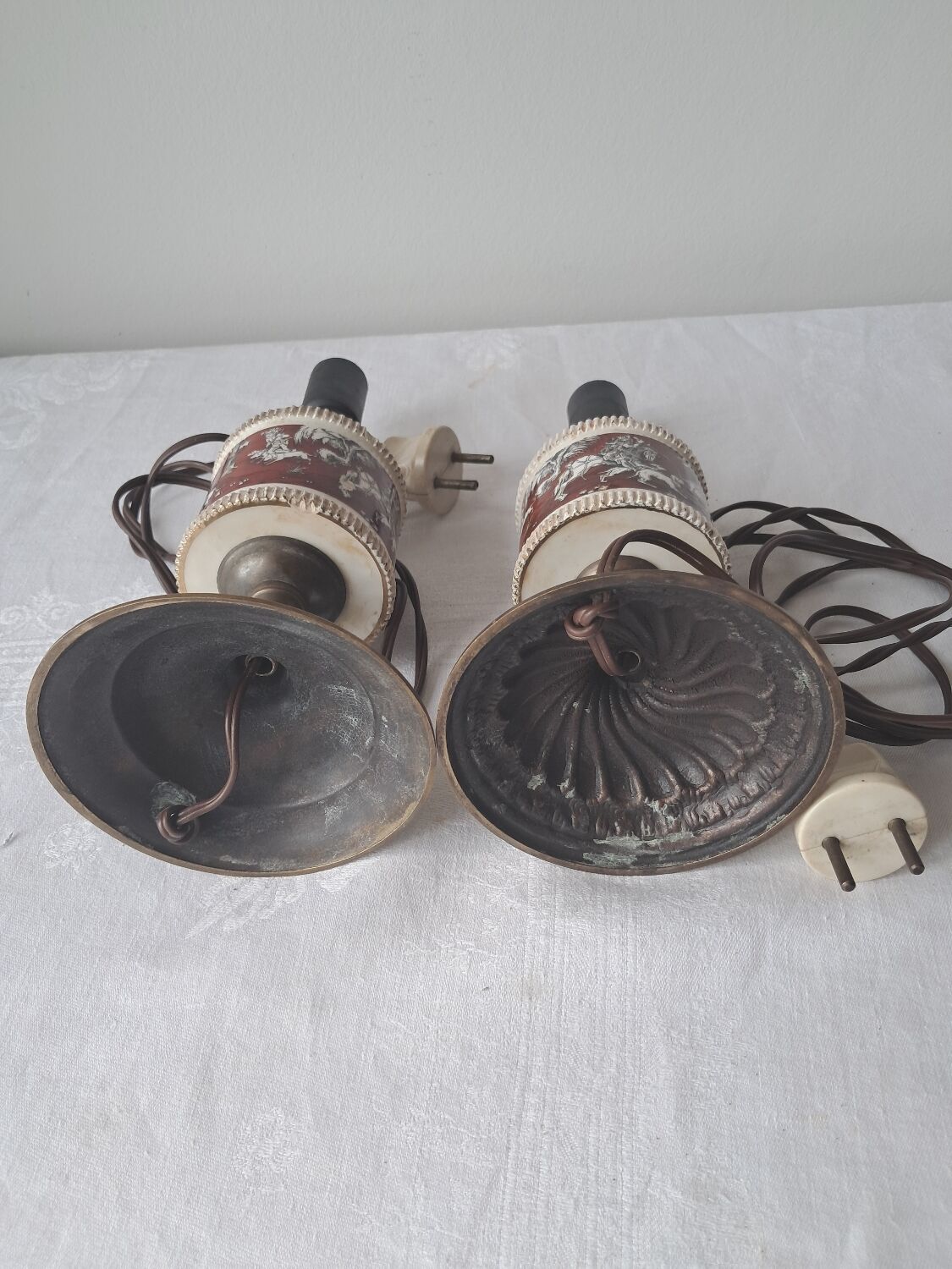 Pair of vintage brass/ceramic lamps