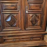 LOUIS XIII CABINET IN DIAMOND-TIP WALNUT 2 DOORS FROM THE 18TH CENTURY