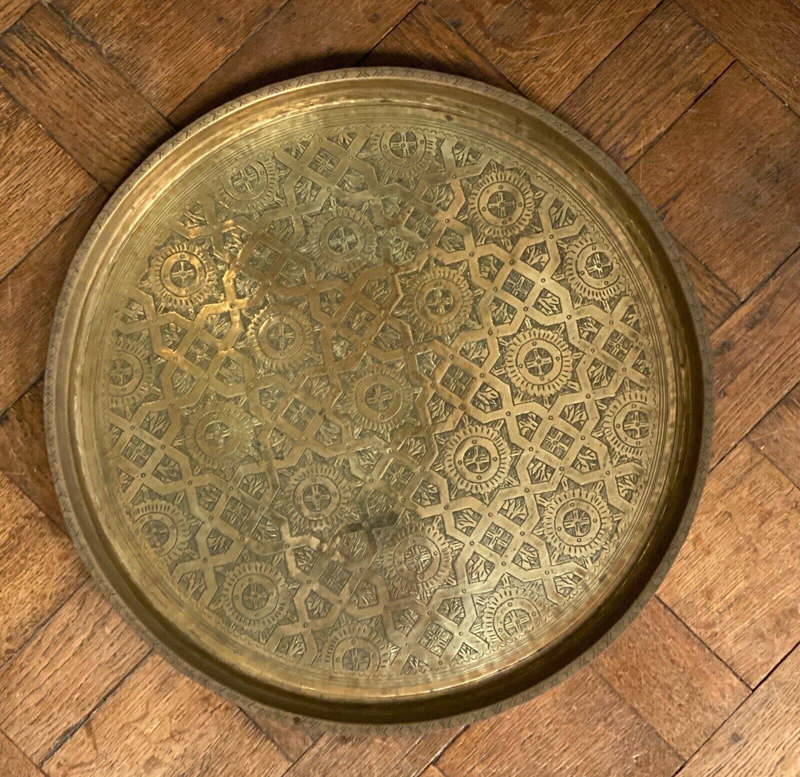 Oriental tea tray in copper or brass richly decorated 20th century