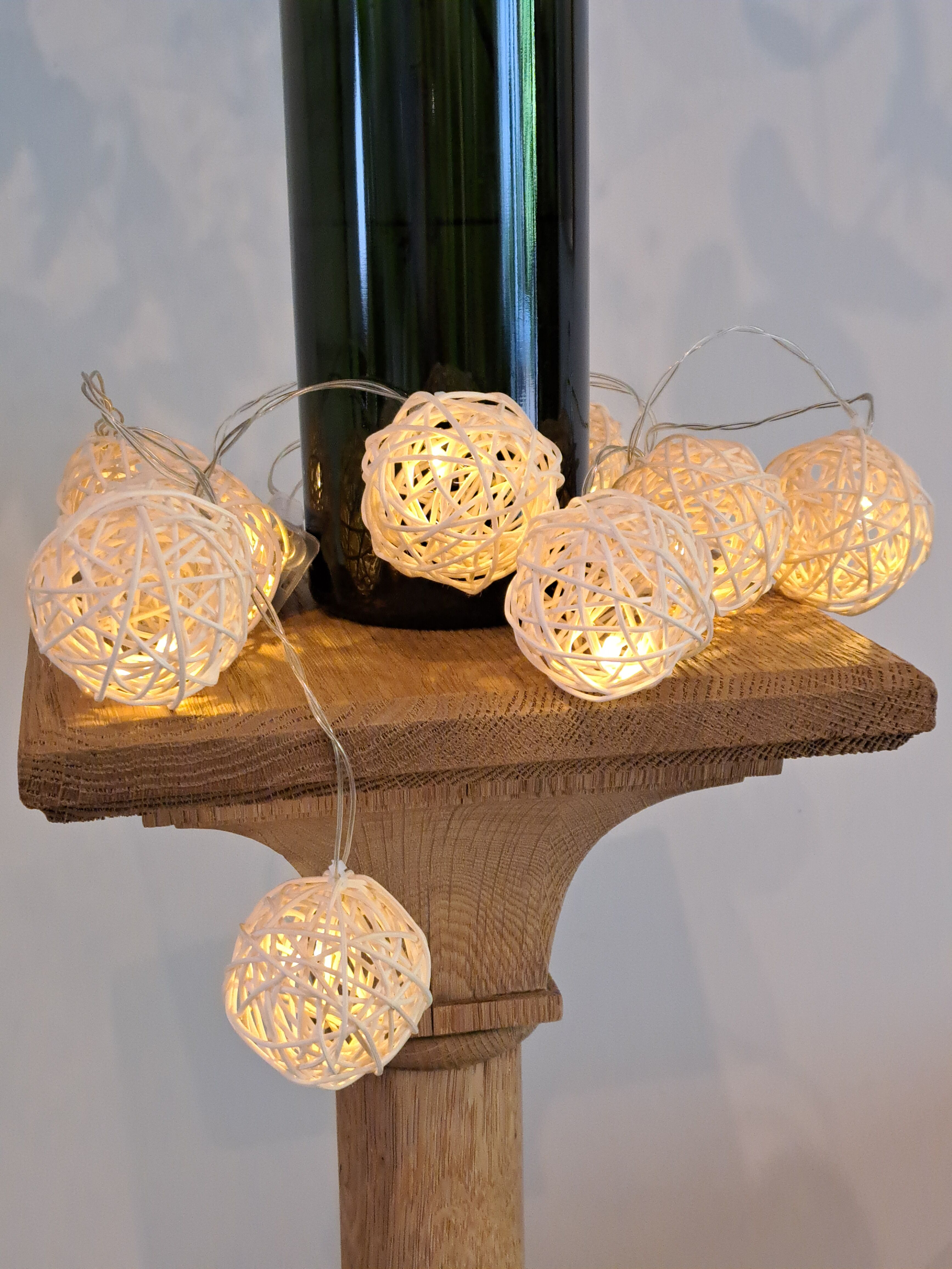 Light oak wood column