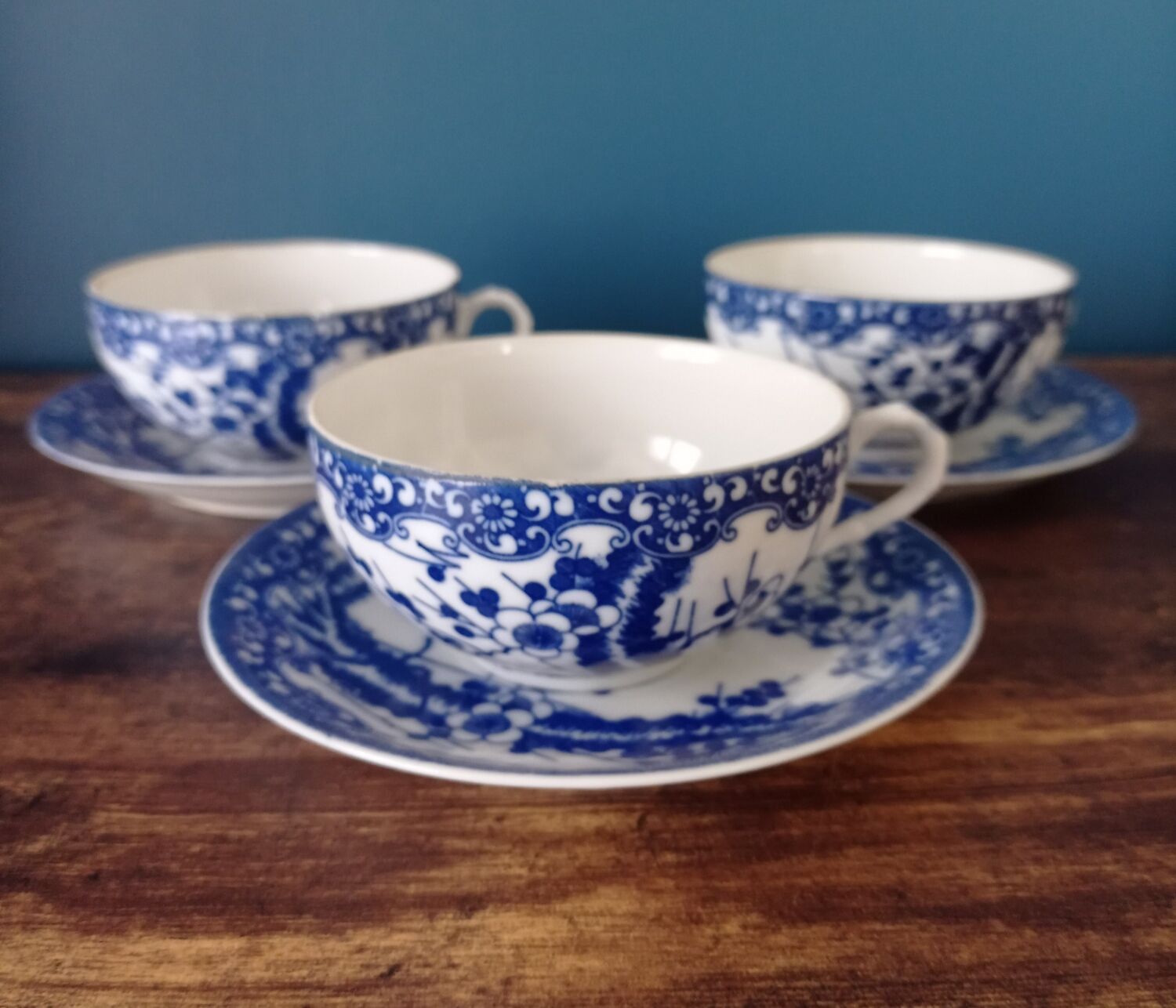 Fine porcelain tea cups from Japan