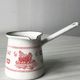 Turkish coffee maker - antique milk jug in white enamel Come Poupoule Genevière Lethu.
