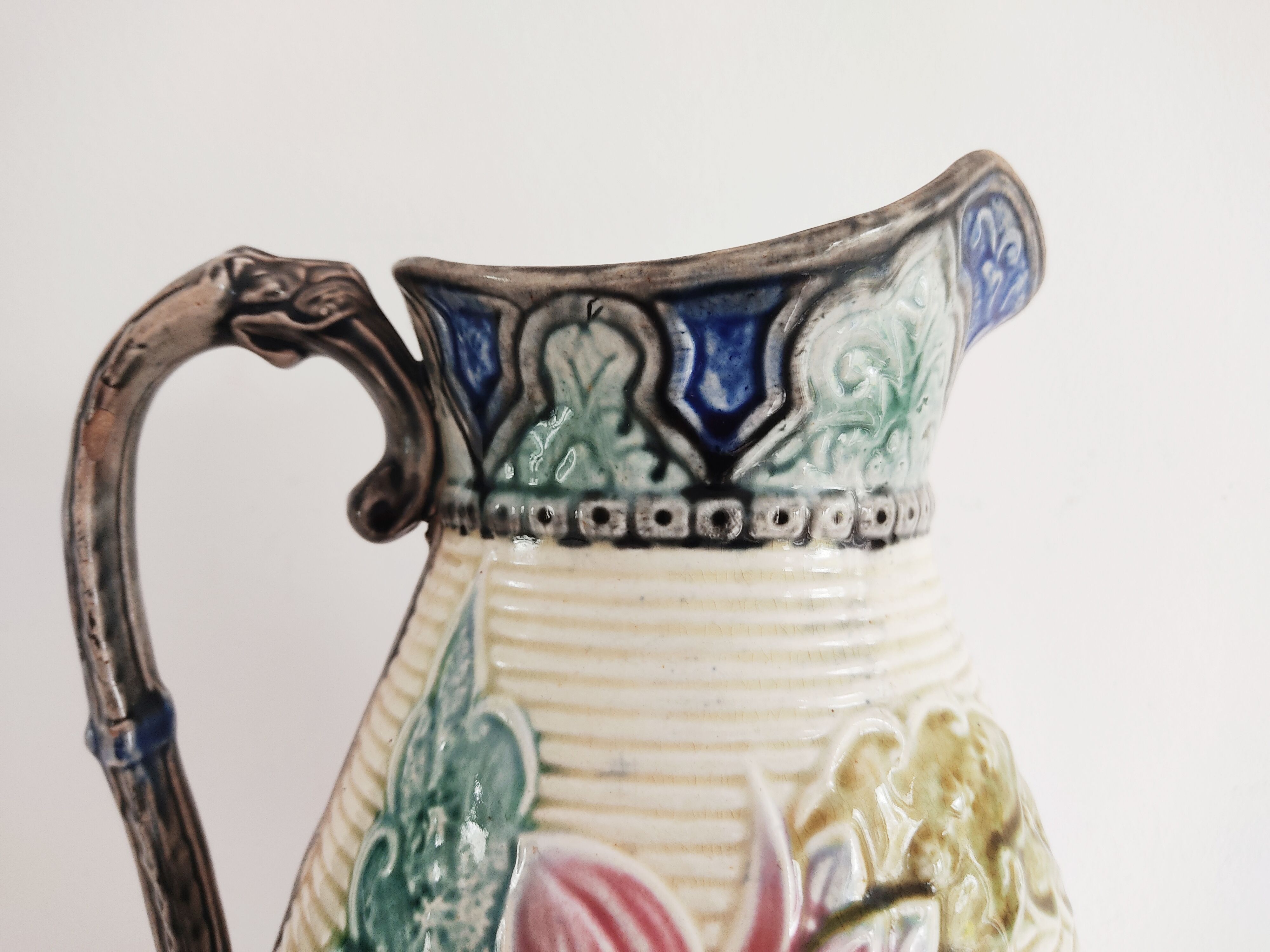 Pitcher dabbling around 1900