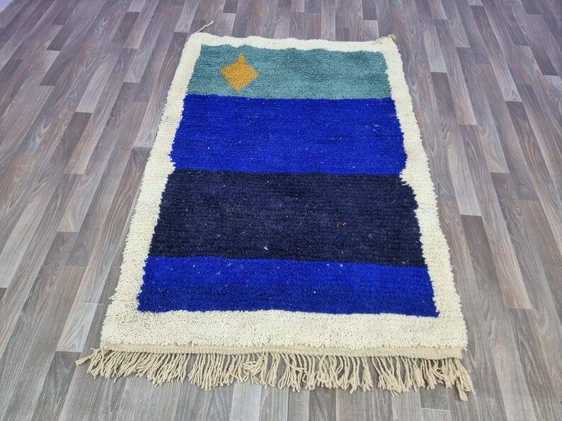 Handmade rug 250/150 cm