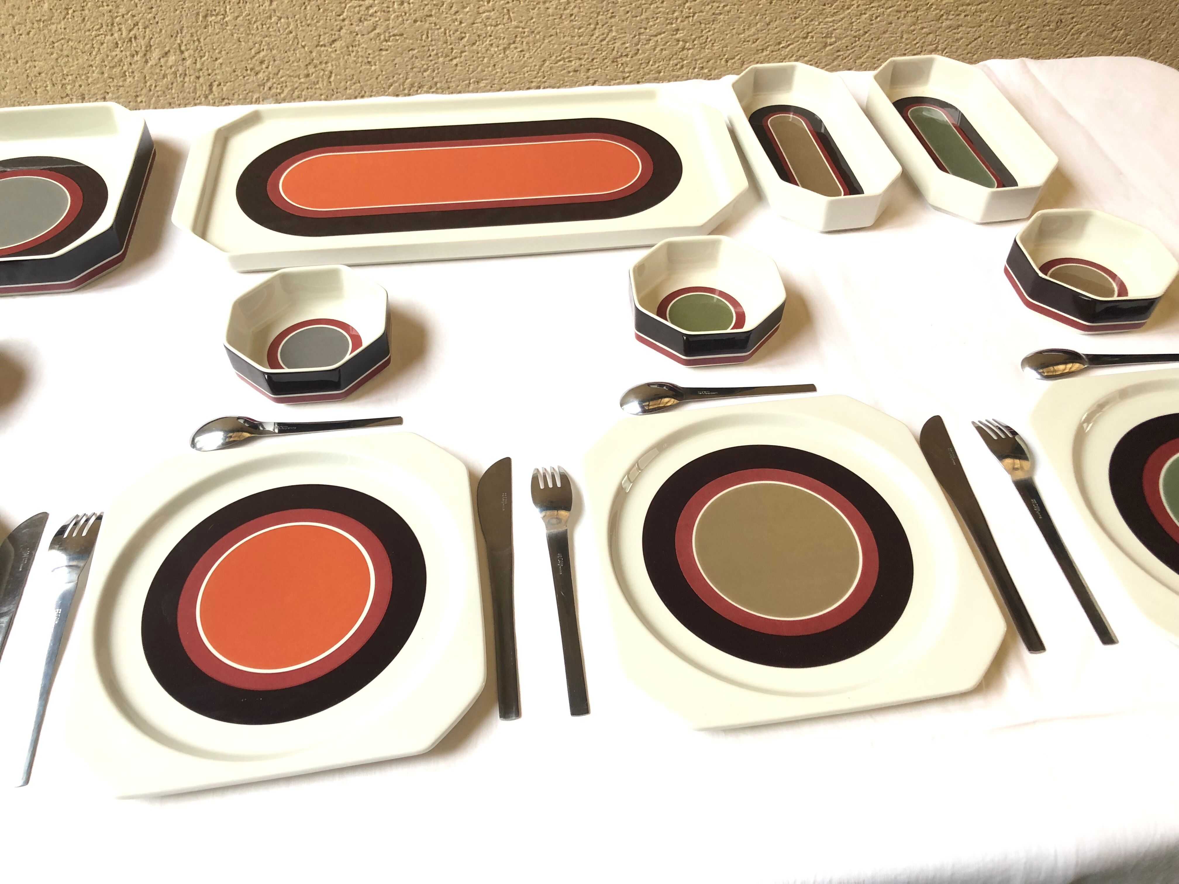 Serving dessert 12 pieces porcelain & Villeroy Boch Avant-garde design modernist vintage 70