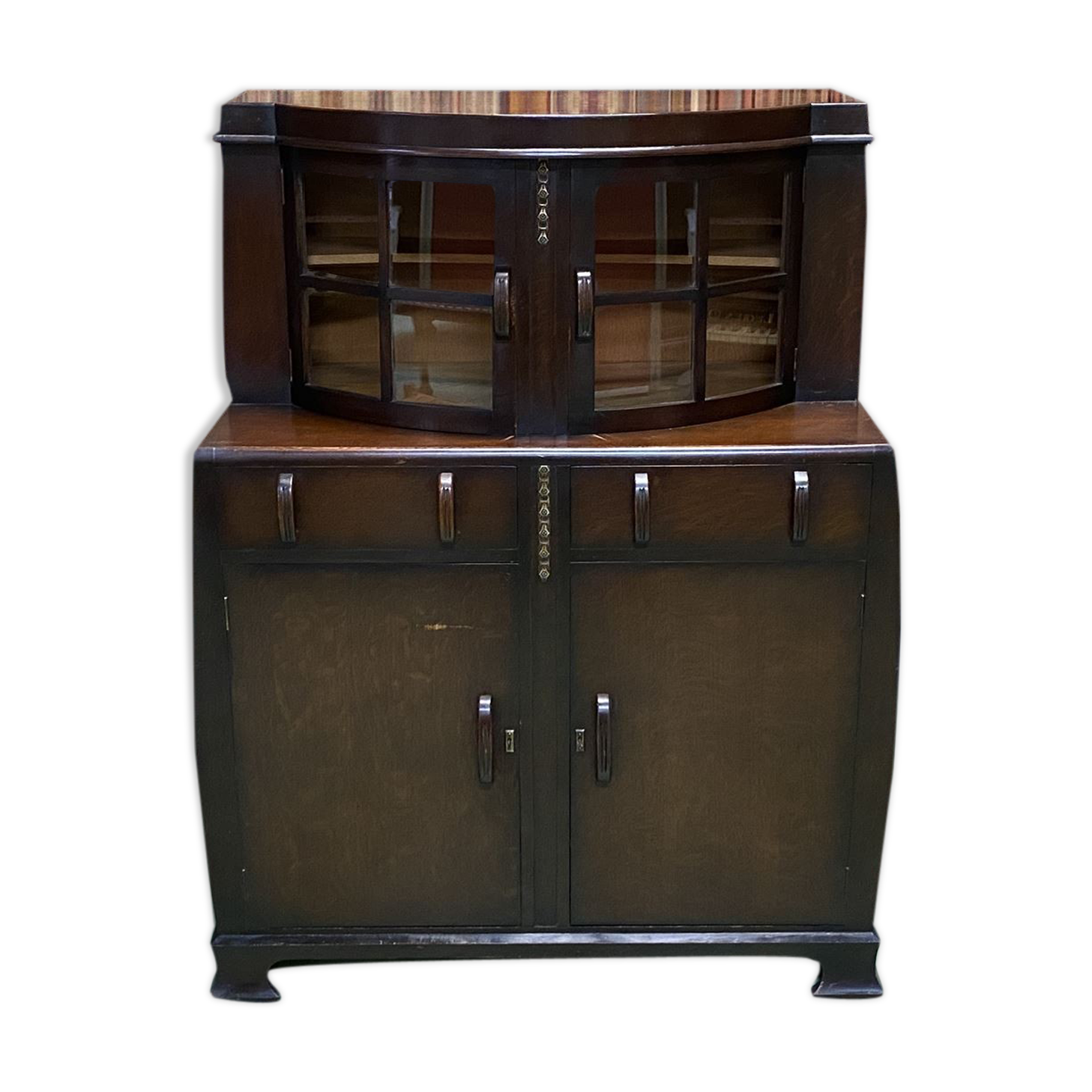 1930s English Art Deco oak buffet