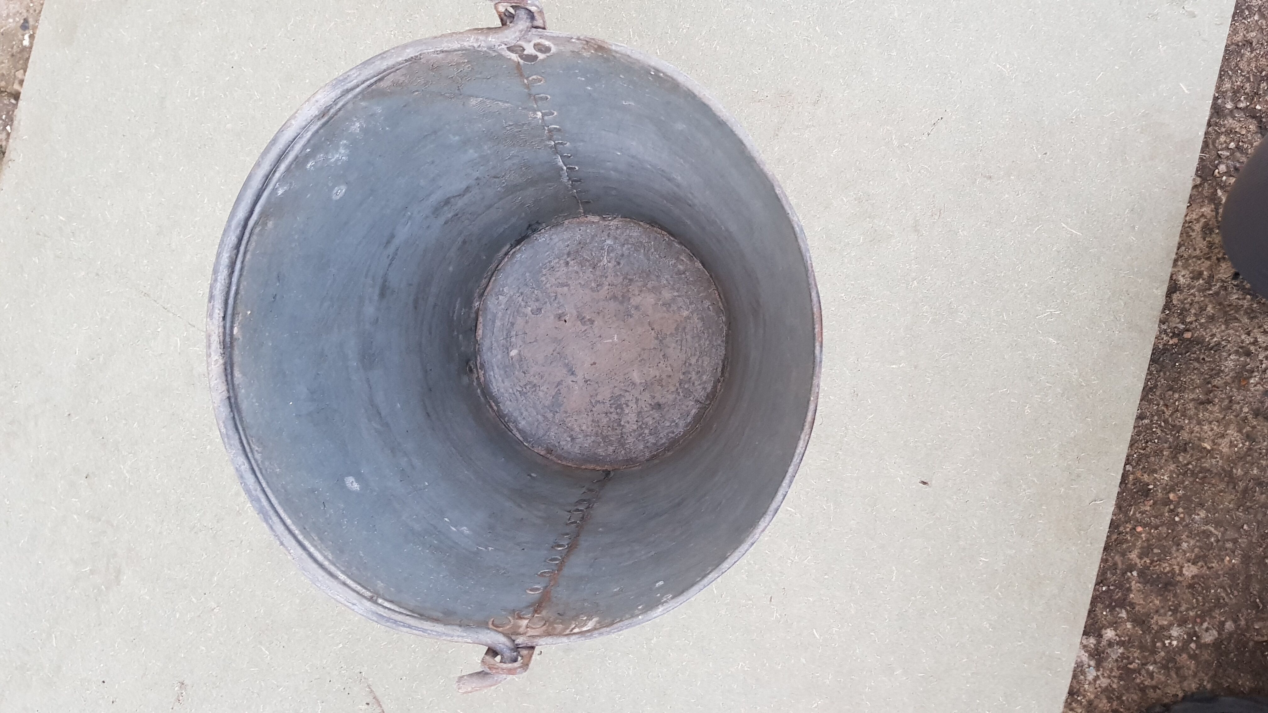 Old thick zinc farmhouse seal