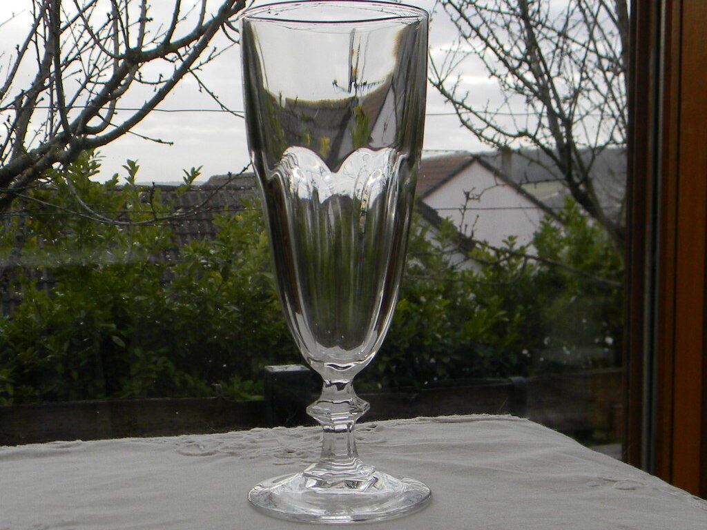 Set of 6 champagne flutes in arques crystal, rambouillet model