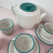 Service blanc et vert vintage
