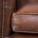 Canapé chesterfield 2,5 places en cuir de vachette vintage au look robuste