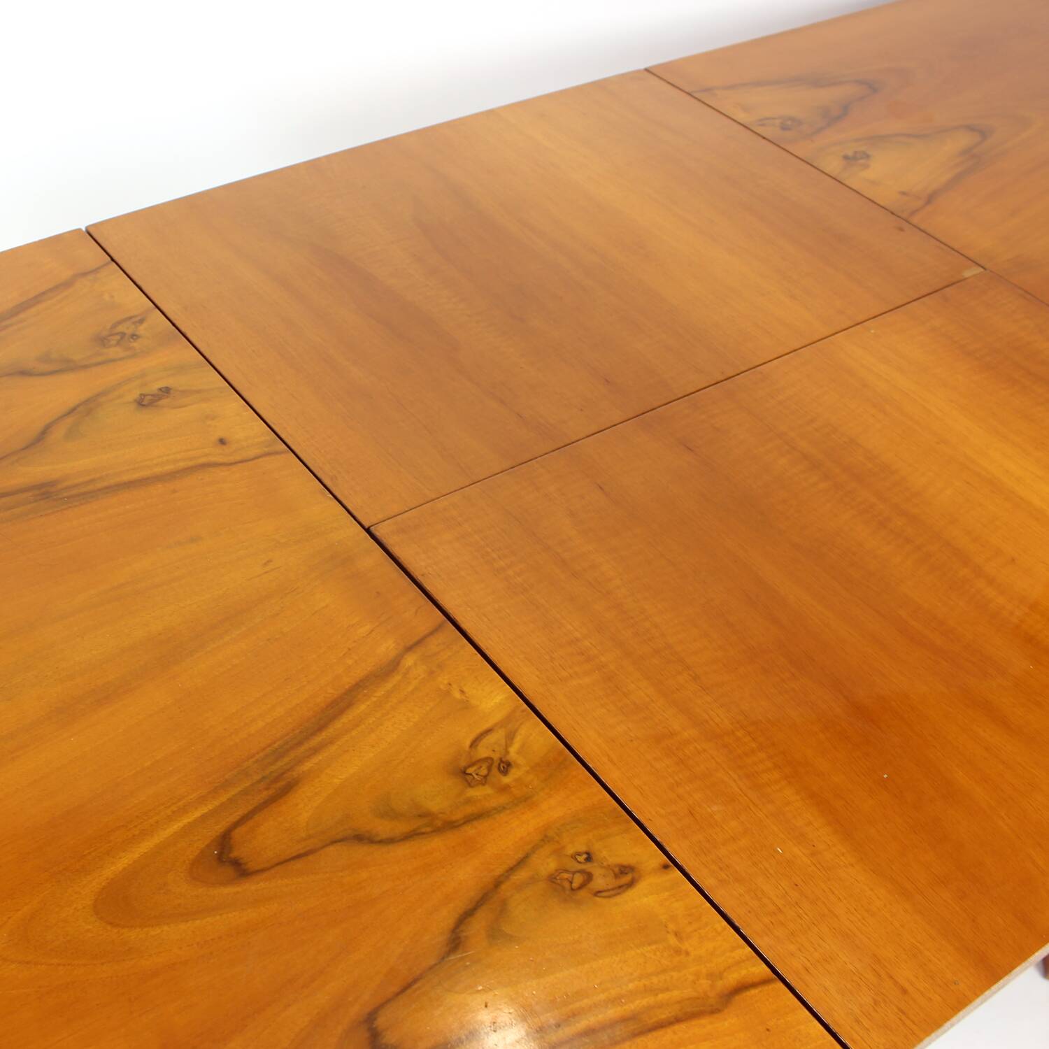 Mid Century Modern Extendable Dining Table By Tatra, 1950s