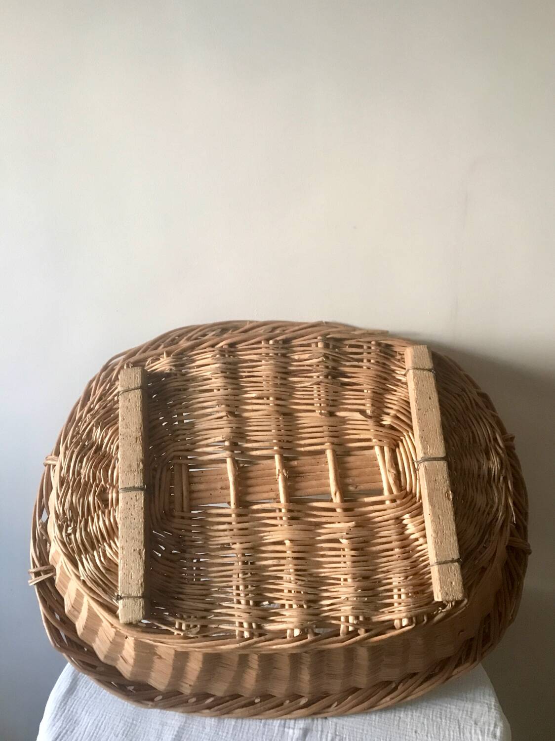 XL wicker laundry basket