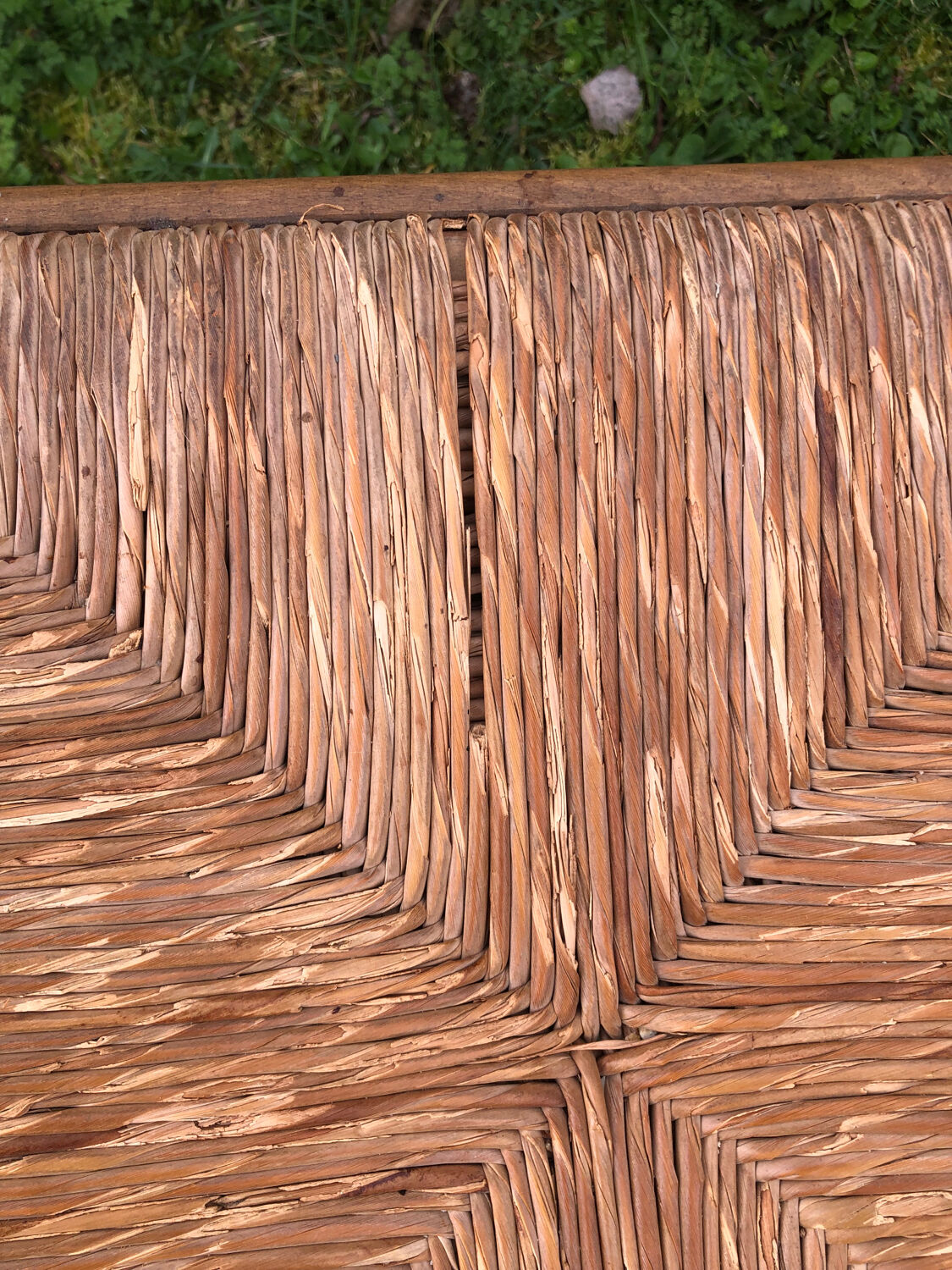 4 wood and straw chairs