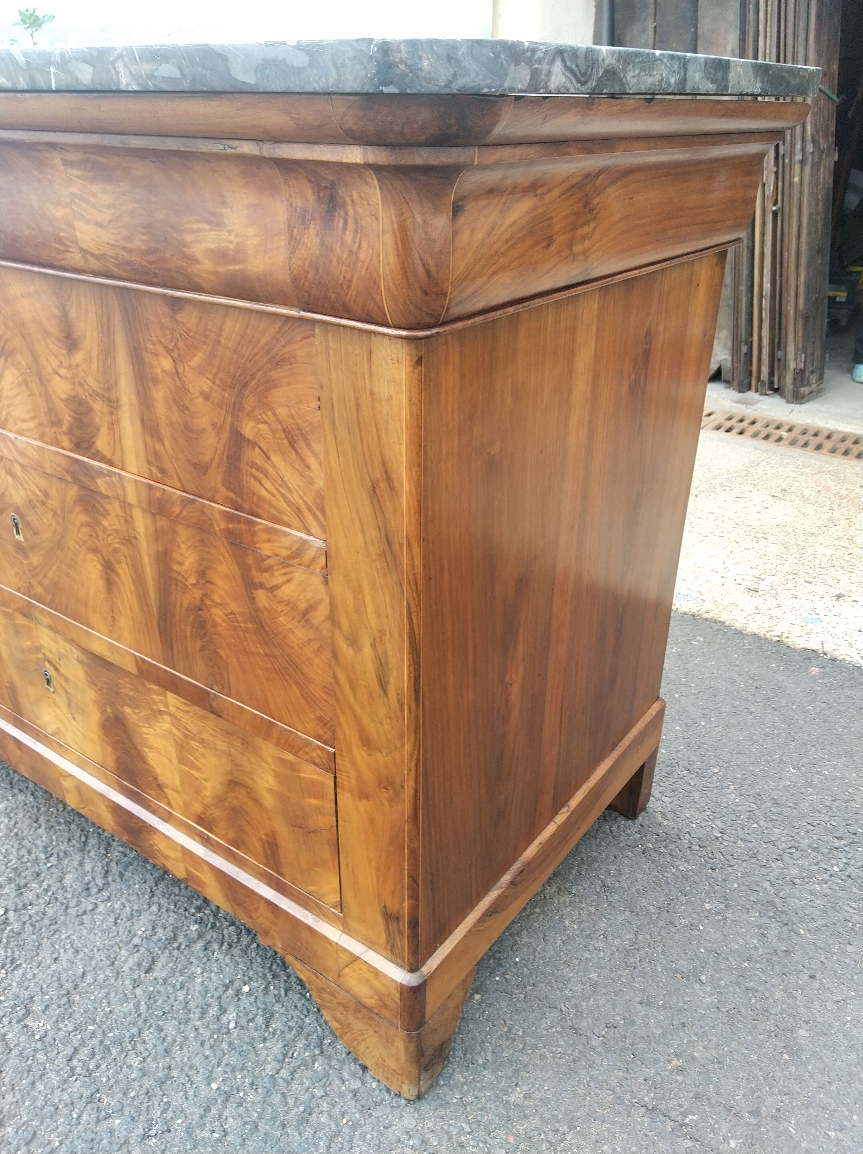 Medieval dresser Louis-Philippe in walnut