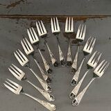 Dessert forks