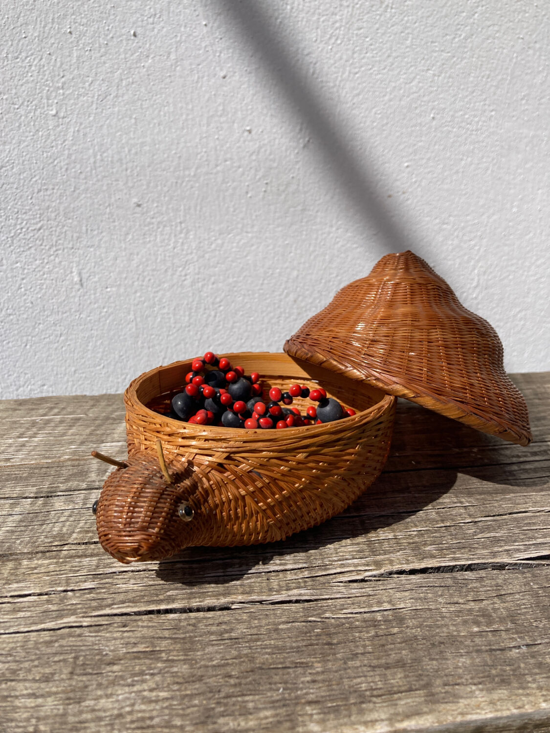 Jewelry box rattan snail vintage wicker woven old panière