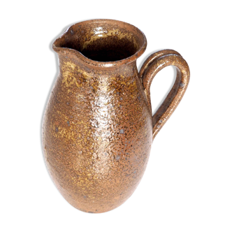 Beautiful pitcher in speckled sandstone