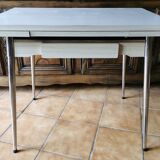 Formica table with extensions