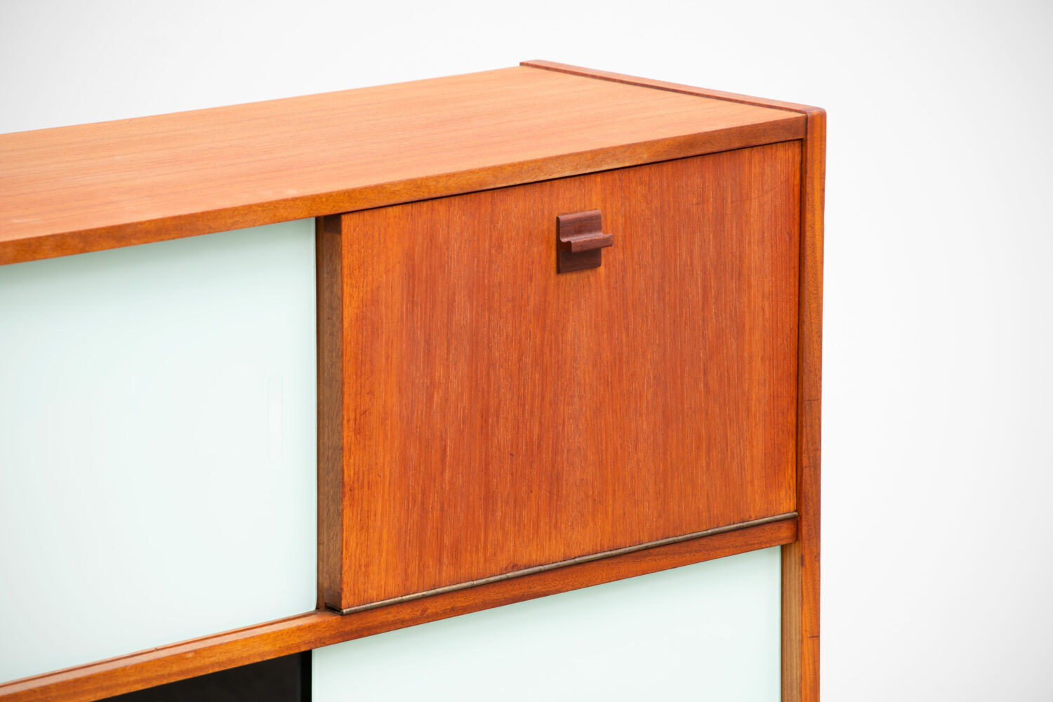 Vintage Scandinavian enfilade 1960