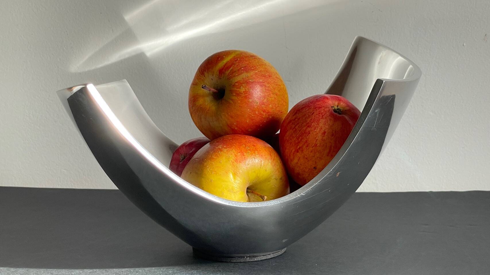Vintage polished metal fruit bowl