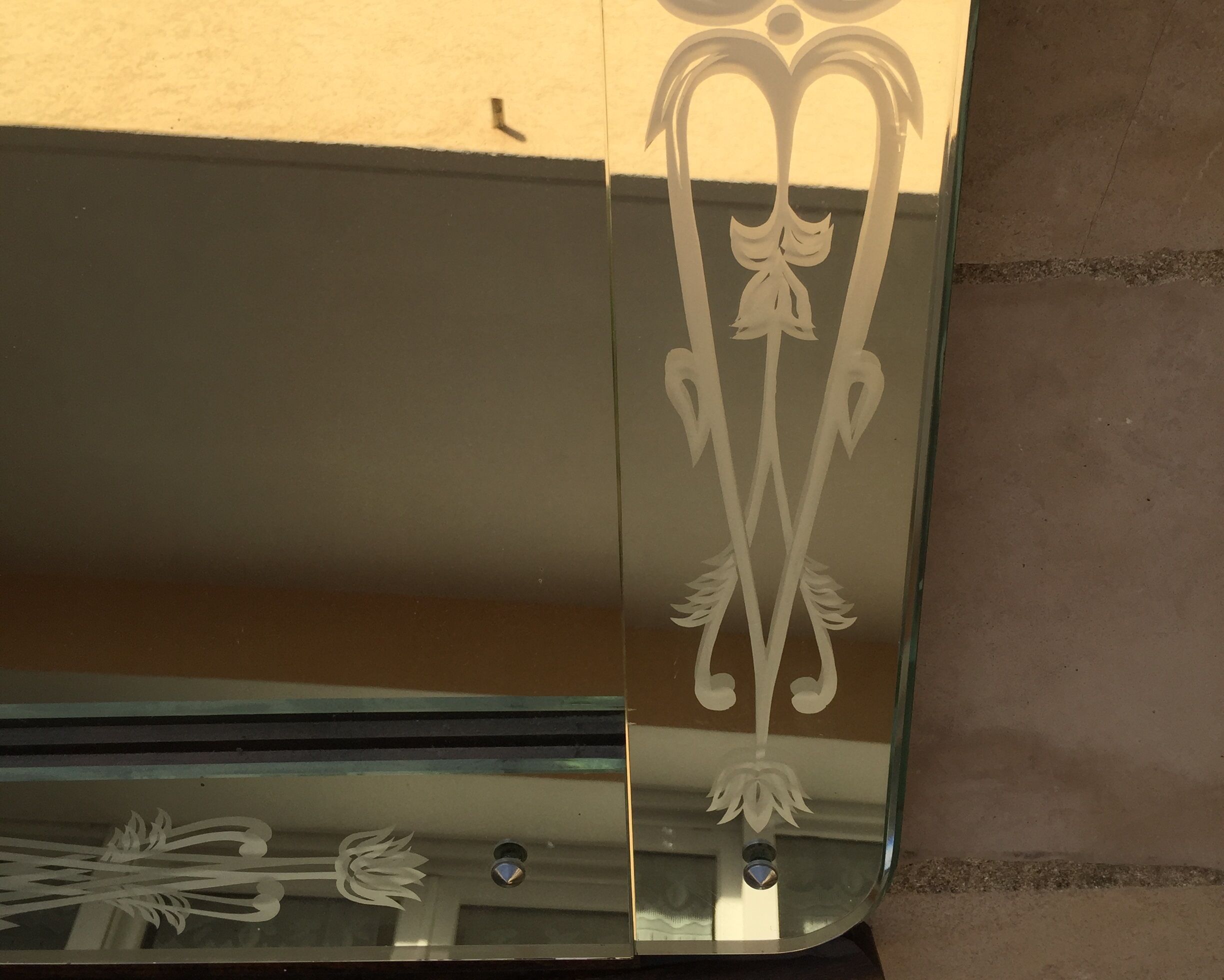 Venetian mirror of the 1950s 111 x 77 cm
