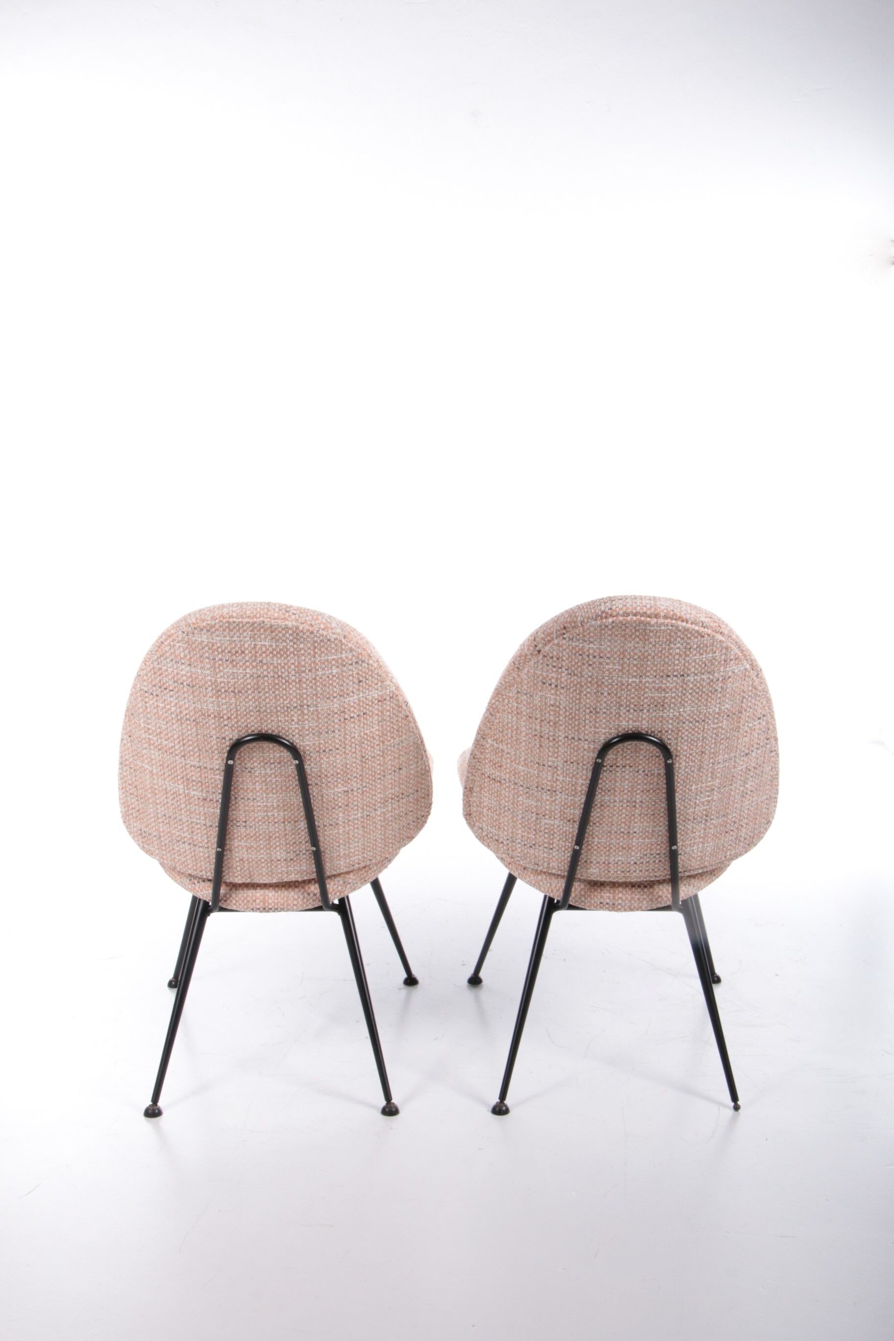 Vintage chair pair with metal legs, 1960s