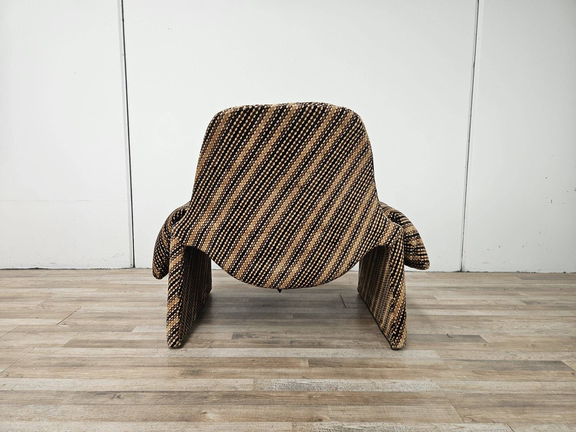 P60 "Proposals" armchair by Vittorio Introini for Saporiti, 1970