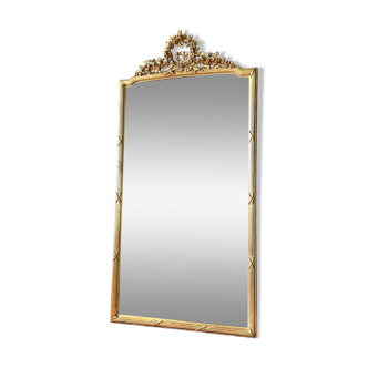 Antique mirror with a Louis XVI pediment