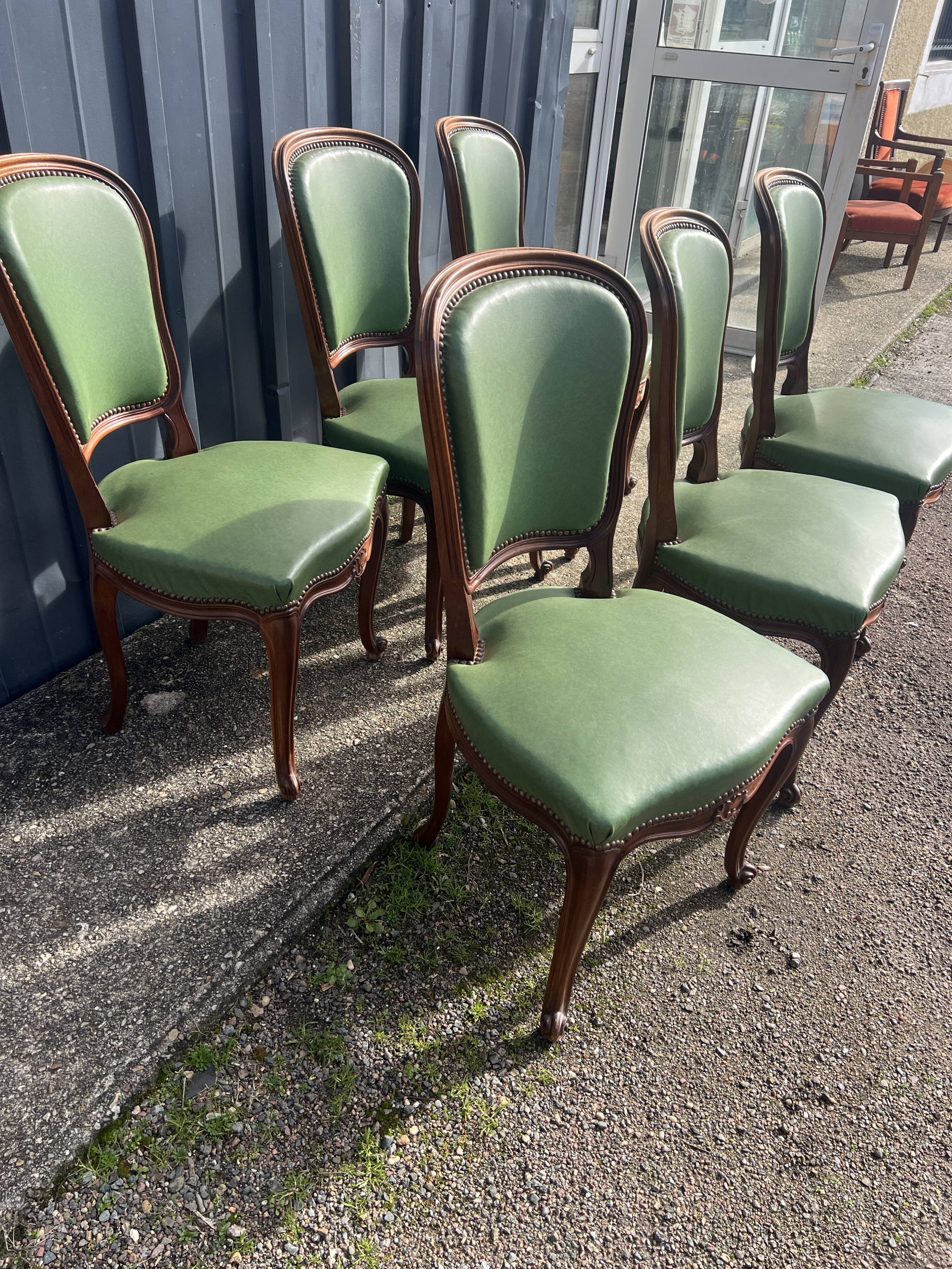 Six Classic Chairs in Neo-Louis XV style