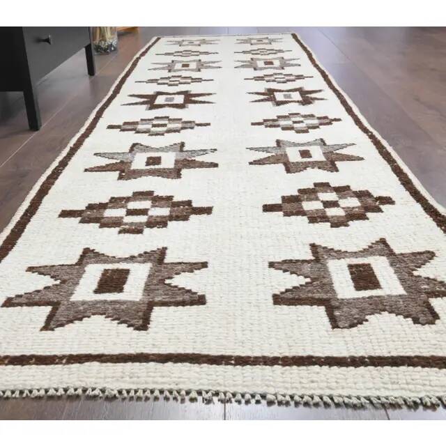 1970s Vintage Turkish Hand-Knotted Wool Cotton White Runner Rug 90X310