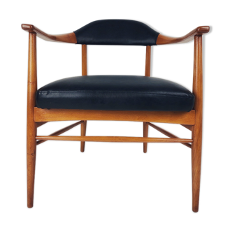 Scandinavian office chair