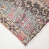 Oriental rug 118x238cm