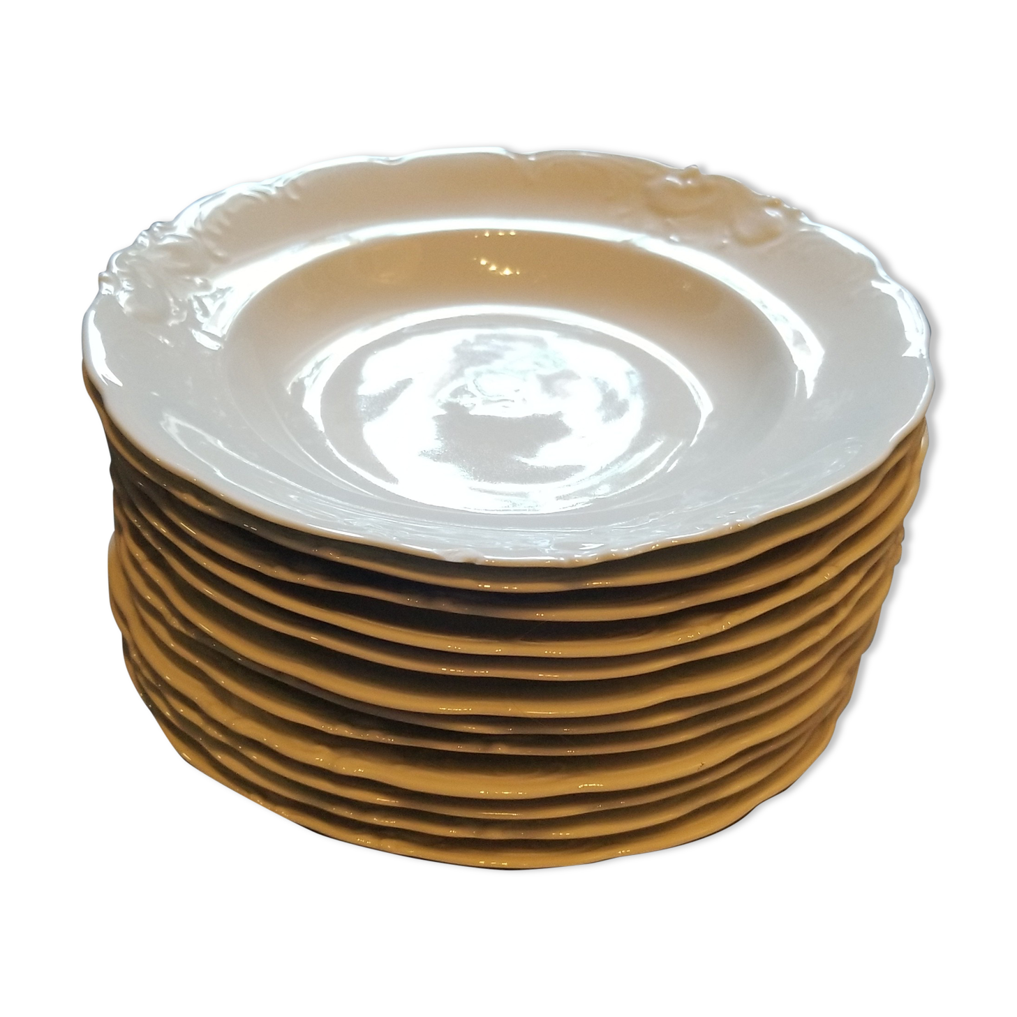 11 hollow plates