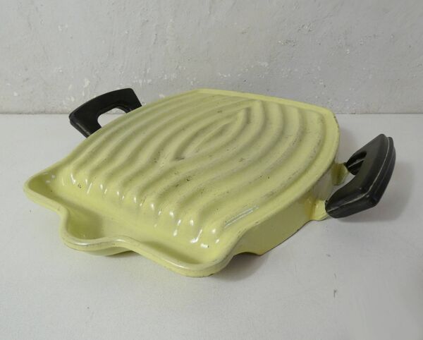 Tostador Le Creuset design Raymond Loewy
