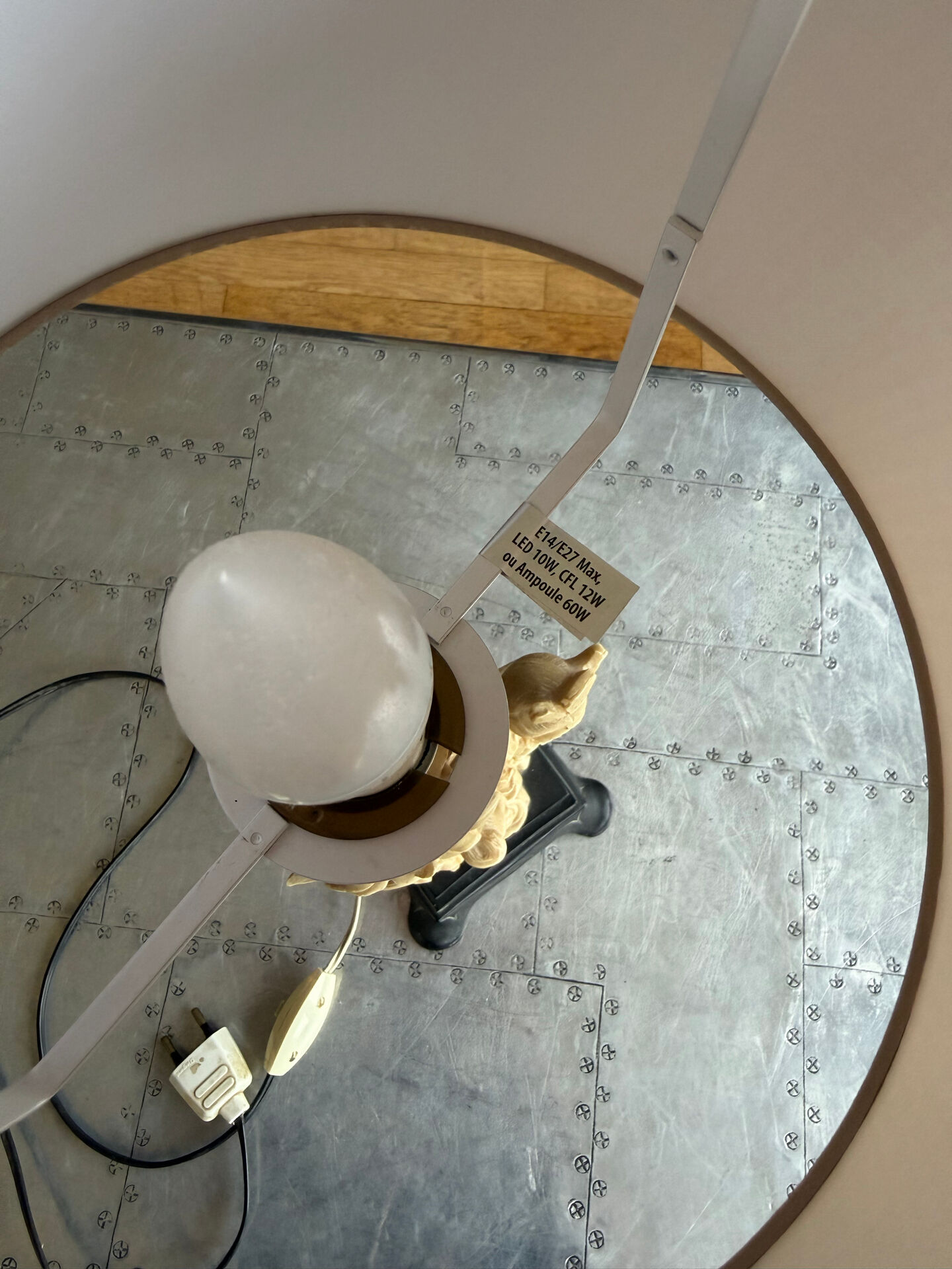 Asian resin lamp