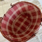 Grand panier vintage rotin foncé double anses amovibles et doublure rouge motif tartan