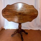 Louis Philippe pedestal table in solid walnut