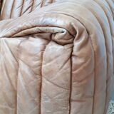 Sofa by  Annie Hieronimus model sandra
