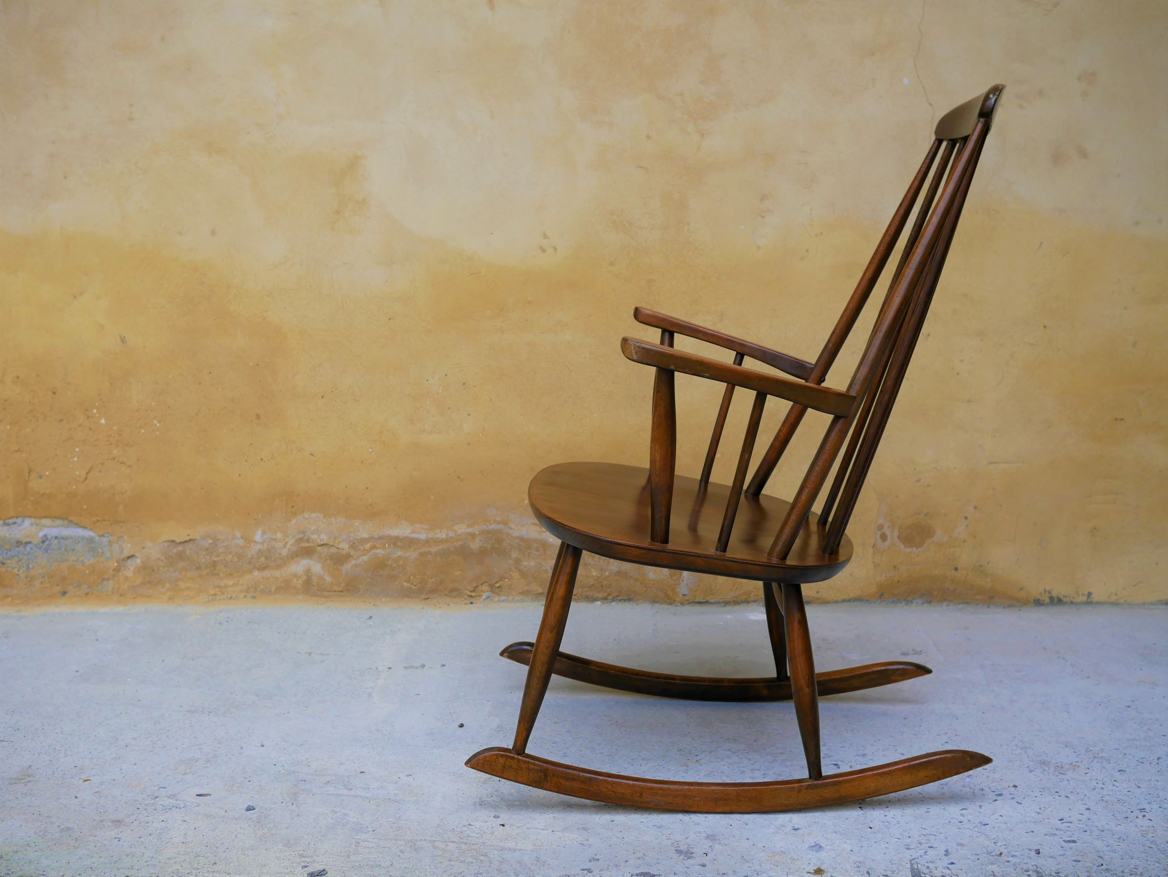 Rocking chair vintage par Stol Kamnik