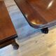 Table à manger antique